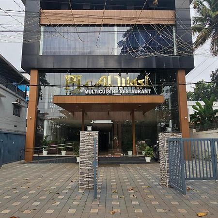 Pearl Palace Attingal Экстерьер фото