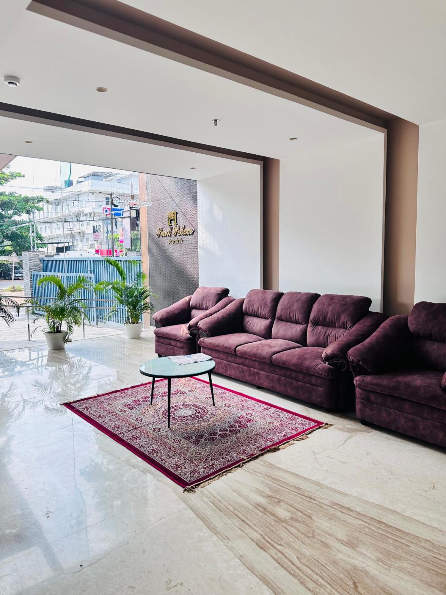 Pearl Palace Attingal Экстерьер фото