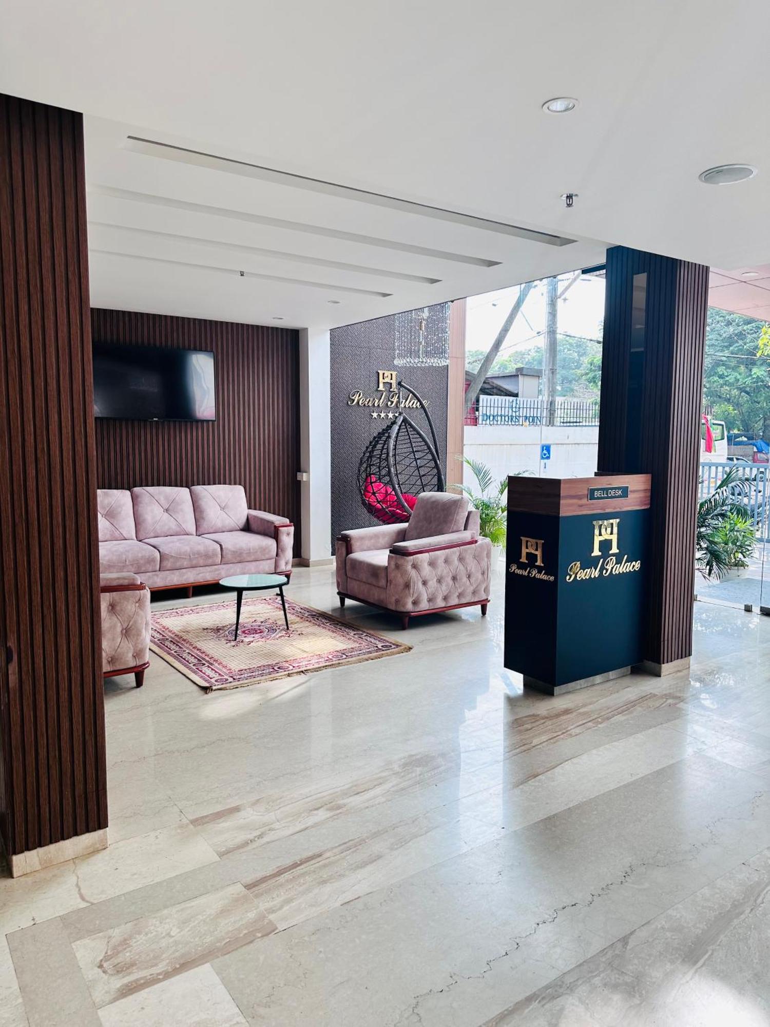 Pearl Palace Attingal Экстерьер фото
