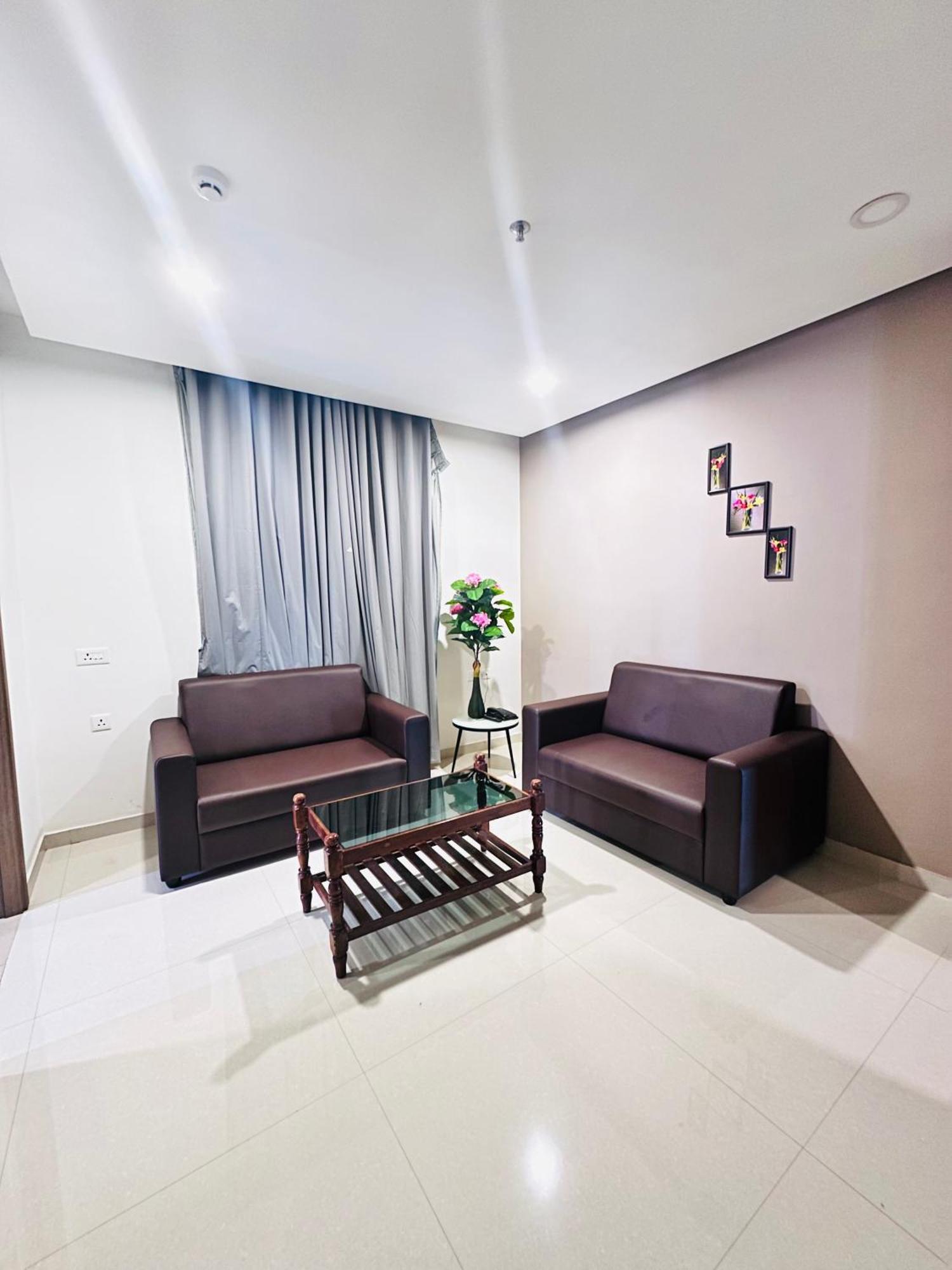 Pearl Palace Attingal Экстерьер фото